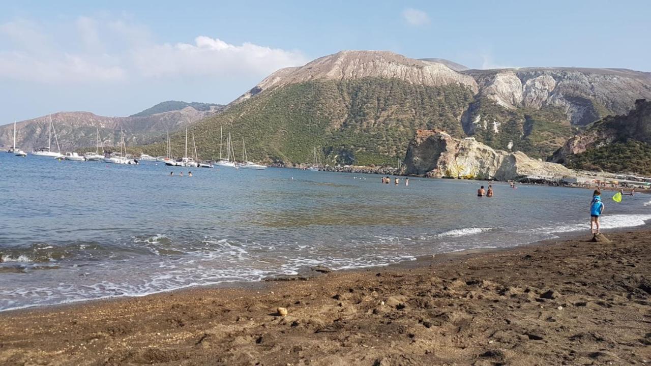 Hotel Eros Vulcano (Isola) Exterior foto